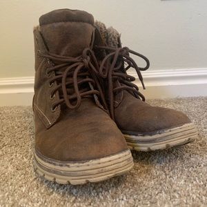 Women’s winter boots